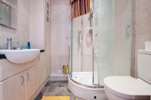 SHOWER ROOM- click for photo gallery